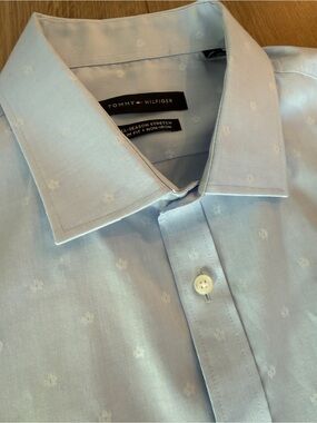 Tommy Hilfiger Light Blue Men's Dress Shirt - 17 32/33